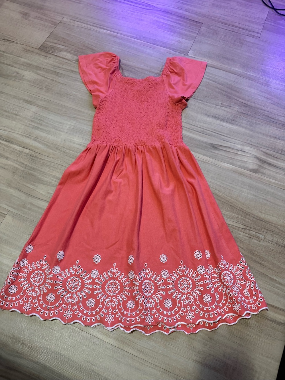 Speechless Coral Flutter-Sleeve Embroidered Hem Dress